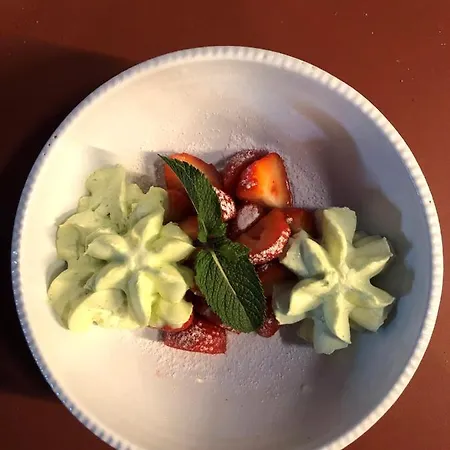 Hotel Eklo Cartoucherie Zénith