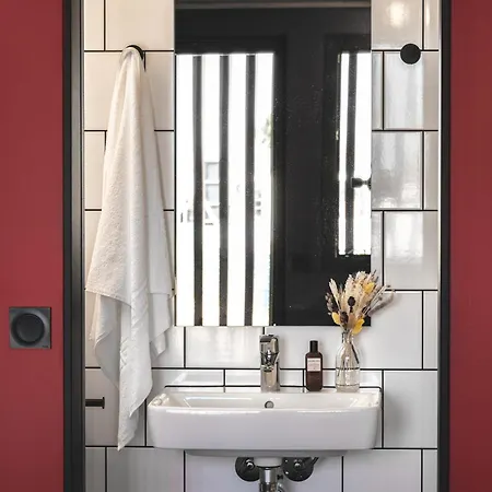 فندق Eklo Cartoucherie Zenith تولوز