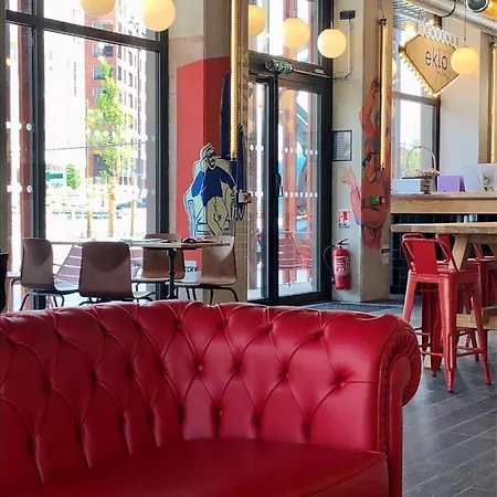 Eklo Cartoucherie Zenith 3* טולוז